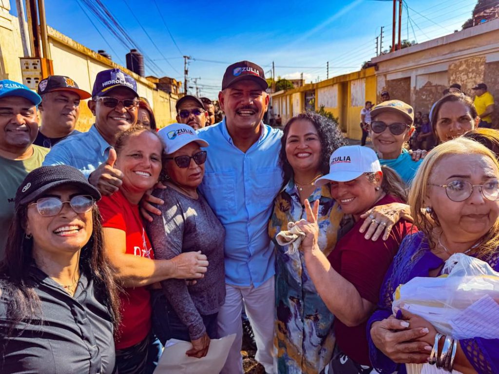 Avanzan trabajos de sustitución de colector que beneficia a más de 2.000 habitantes de Raúl Leoni 2 1001072931