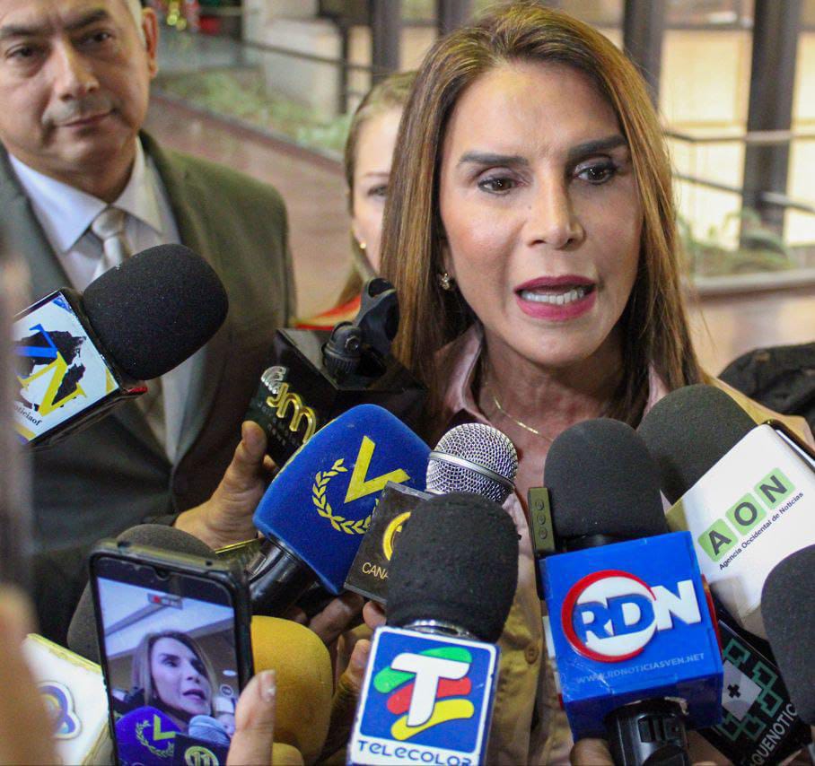 Emprendedoras marabinas de la Gran Misión Venezuela Mujer recibieron su certificación 4 1001079131