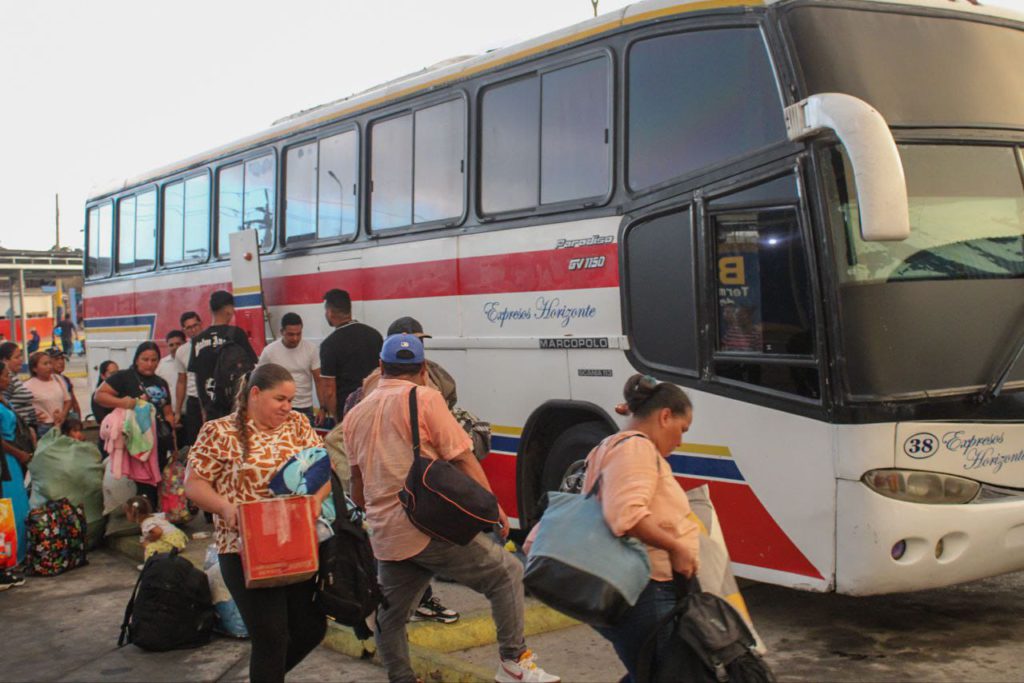Terminal de Pasajeros de Maracaibo arranca Ruta Especial de Devoción hacia Isnotú 2 1001079384