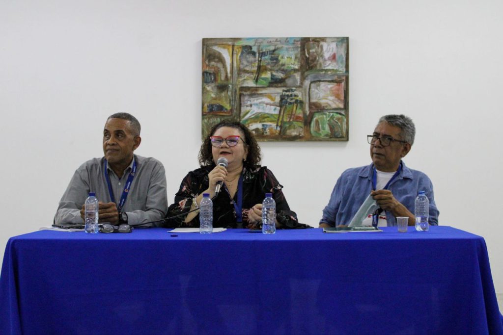 Profesor Lino Morán: “La gestión pública debe hacerse desde las comunidades” 2 1001079441