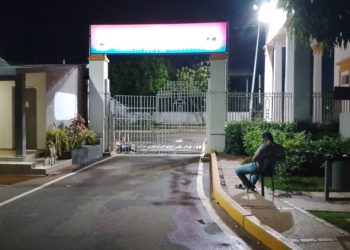 Alcaldía de Maracaibo continúa realizando mantenimiento a cementerios de la municipalidad 2 IMG 20250915 WA01691