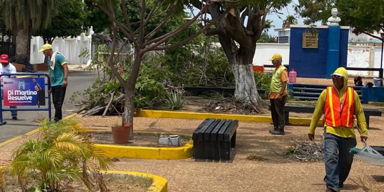 Plaza José Martí y Canta Claro: espacios restaurados para la recreación de los marabinos 1 IMG 20251009 WA0308