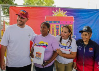 Más de mil nomenclaturas otorgó Alcaldía de Maracaibo a familias de la parroquia Francisco Eugenio Bustamante 1 IMG 20251011 WA0297 1