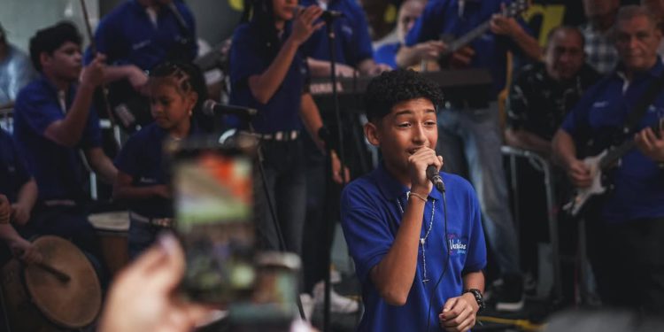 "Los Verduguitos de Cabimas": El Sentimiento Cachimbero brilla en la final infantil-juvenil con "El Tradicionalista" 1 IMG 20251022 WA0044