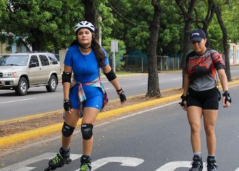 Más de mil personas se activan cada domingo en la Ciclovía 5 IMG 20251026 WA0109