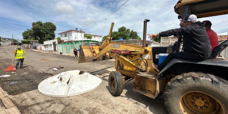Alcaldía Bolivariana de Maracaibo atiende con el Operativo Cachivache a la parroquia Cacique Mara 1 IMG 20251026 WA0126