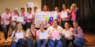 Emprendedoras marabinas de la Gran Misión Venezuela Mujer recibieron su certificación 11 IMG 20251030 WA0329