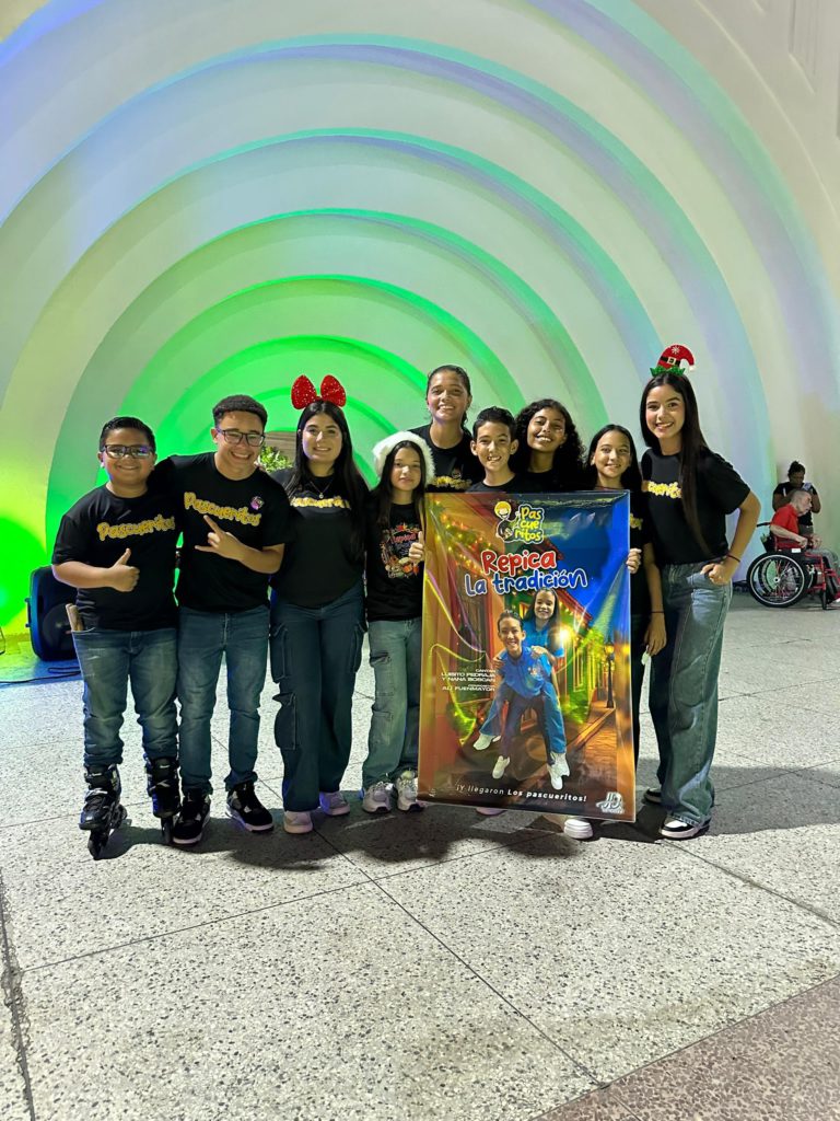 ¡Alegría y sabor a Navidad! "Pascueritos de San Ignacio" pisan fuerte en la temporada con "Repica la Tradición" 3 1001099142