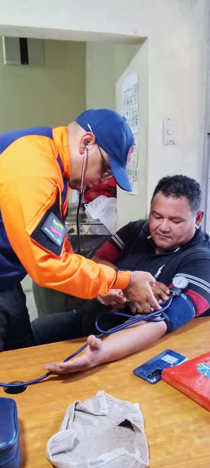 Dirección de Protección Civil y Administración de Desastres Miranda -Zulia atendió 125 novedades durante el mes de octubre<br> 2 1001099213