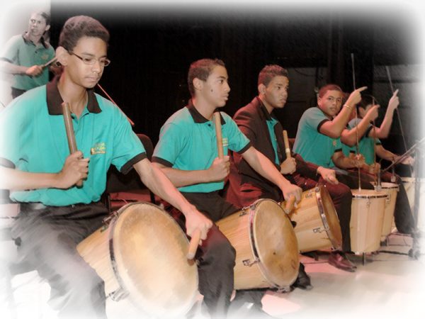 Todo listo para celebrar Día del Gaitero con 1.500 niños en escena frente a Basílica 2 1001105939