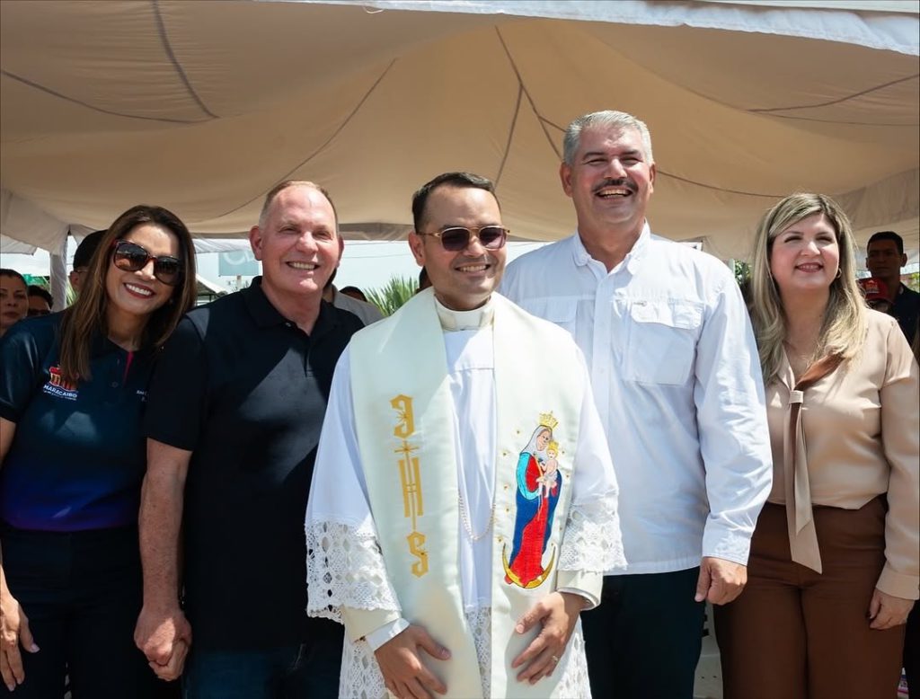 Di Martino: La Virgen nos va a conceder el milagro de seguir transitando por los caminos de la paz 3 1001129306