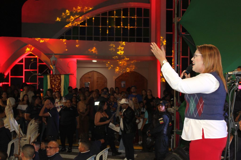 ¡Santa Rita se ilumina! Mega Concierto Gaitero Marca el encendido de luces navideñas 2 1001180041