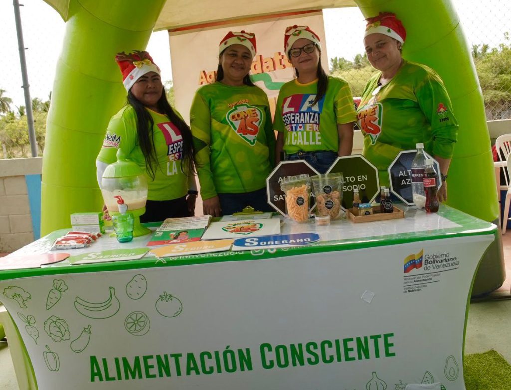 Plan de Ofensiva Alimentaria se despliega para la atención de los habitantes de La Cañada de Urdaneta 3 1001180112