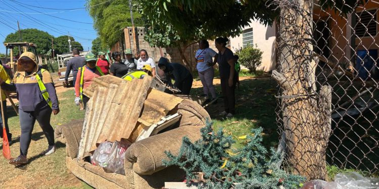 Operativo ¡Saca tu Cachivache! recorrió el sector Ezequiel Zamora al oeste de Maracaibo 1 IMG 20251102 WA0025