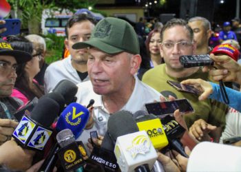 Alcalde Di Martino: "Retenidas 70 unidades de transporte por incumplir el cobro legal del pasaje" 2 IMG 20251105 WA05001