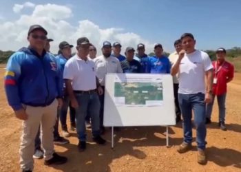 Supervisan avances en la construcción de la Autopista Gran Mariscal de Ayacucho<br> 5 IMG 20251112 WA0016