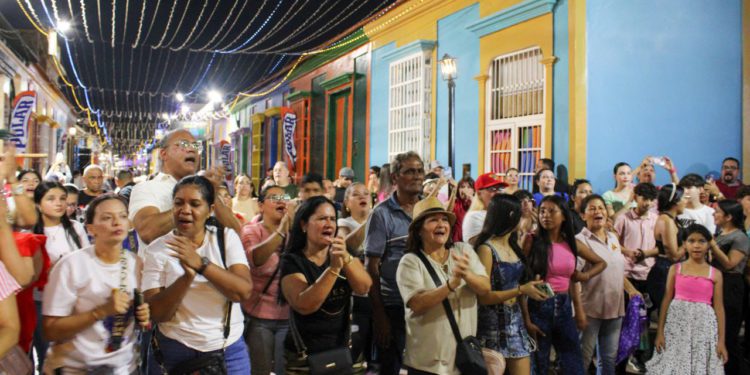 Revive tradición zuliana con la “Noche de Retreta” en la Calle Carabobo 1 IMG 20251114 WA0305