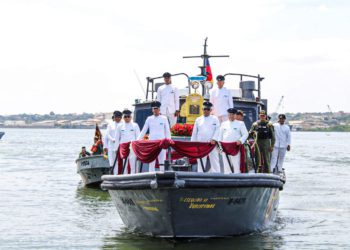 Di Martino: La Virgen nos va a conceder el milagro de seguir transitando por los caminos de la paz 3 IMG 20251114 WA0310