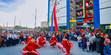 Gobierno Bolivariano entrega apartamentos a familias afectadas por incendio en San Francisco 11 IMG 20251115 WA0261