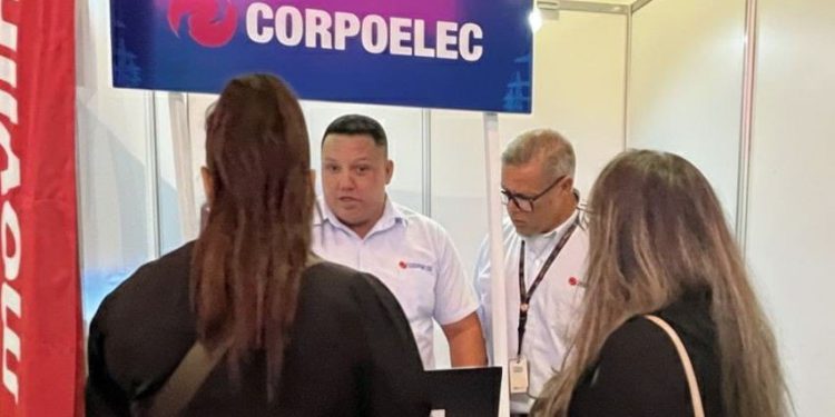 Más de 200 usuarios marabinos atendidos con asistencia personalizada en Corpoelec 1 IMG 20251128 WA0201