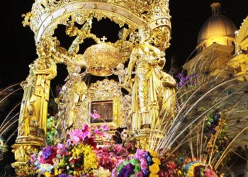 Feligresía zuliana conmemora 316 años de la aparición de Nuestra Señora del Rosario de Chiquinquirá 3 chinita111 1076x560 1