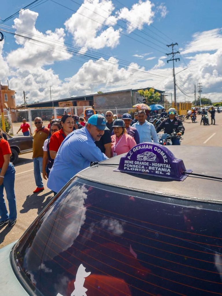 Salud, educación y servicios atendió el gobernador Caldera en gira de trabajo territorial en Baralt 3 1001196167