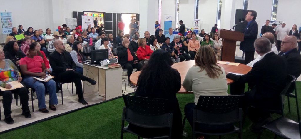 Biblioteca Pública del Zulia celebra el Primer Encuentro Regional de Bibliotecas y Salas de Lectura 3 1001222756