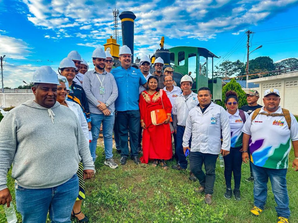 Gira de trabajo del gobernador Caldera en municipio Sucre incluyó salud, asfaltado y educación 2 1001222761