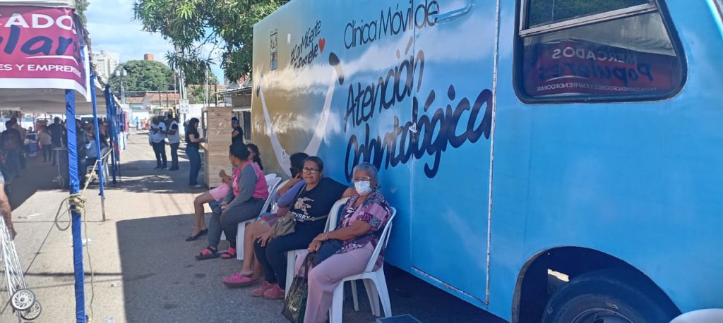Más de 110 toneladas de alimentos distribuidas en Jornadas de Mercados Populares organizadas por Alcaldía de Maracaibo 5 1001230425