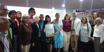 <br>Concejo Municipal de Cabimas rinde homenaje los escritores en su día 11 IMG 20251205 WA0258
