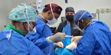 Plan Quirúrgico de la Gobernación del Zulia da resolución a 5.232 casos quirúrgicos pediátricos en semestre de gestión 18 IMG 20251207 WA0099