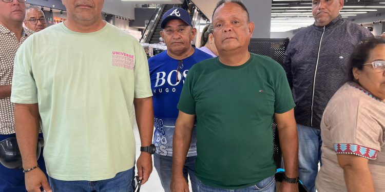 Autoridades de Cabimas supervisan comercios para garantizar cobro de la Tasa cambiaría oficial 1 IMG 20251230 WA0031