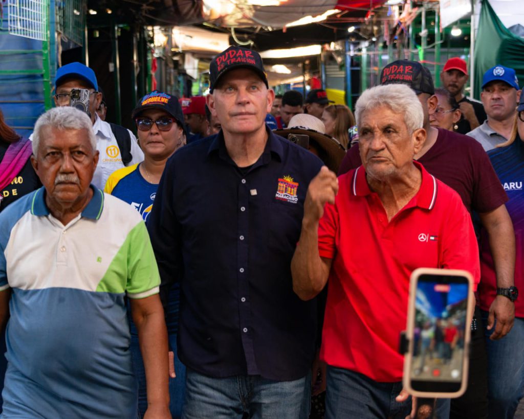 Alcalde de Maracaibo encabezó operativo para recolectar más de 3 mil toneladas de basura en casco central 5 1001296136