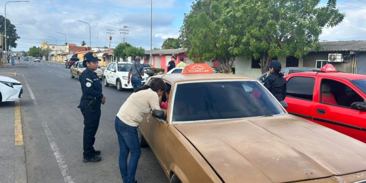 Inspeccionan cumplimiento del cobro oficial del pasaje urbano en Cabimas 1 IMG 20260107 WA0050
