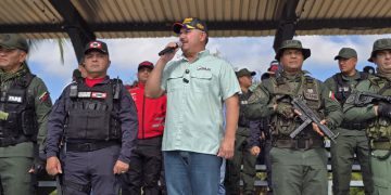 Dotados de uniformes oficiales de la PNB en inicio de despliegue especial de seguridad de fin de semana 13 IMG 20260123 WA0167