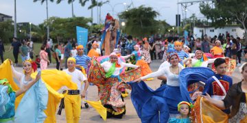 La alegría de los Carnavales de Paz 2026 se vivió en el Monumental "Ana María Campos"<br> 11 IMG 20260217 WA0254