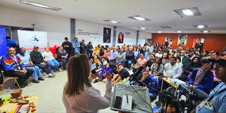 San Francisco se consolida como sede estratégica de la formación en Comunicación Política en el Zulia 1 IMG 20260225 WA0114