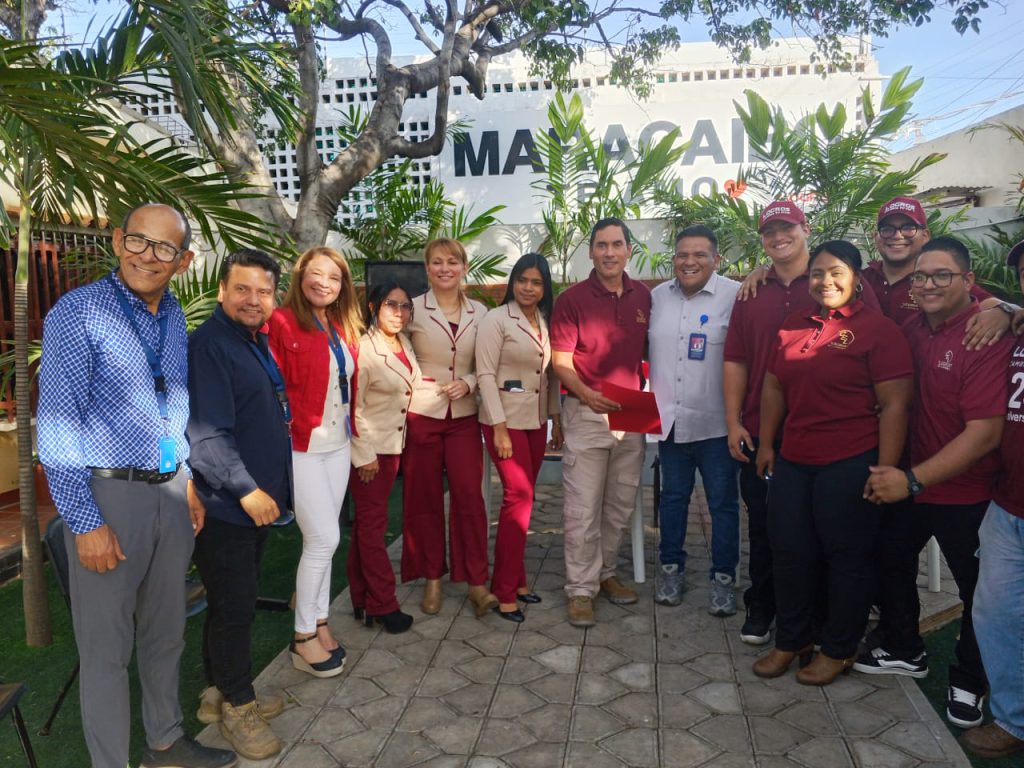 Capacitarán a más de 300 jóvenes en diversas áreas a través de convenio Alcaldía de Maracaibo y Academia Logros 2 1001480191