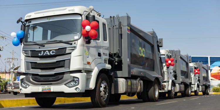 IMAU activa recolección diaria en las parroquias Venancio Pulgar y Antonio Borjas Romero