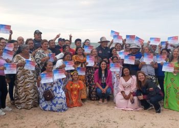 Alcaldía de Maracaibo homenajeó a artesanos del mercado San Sebastián