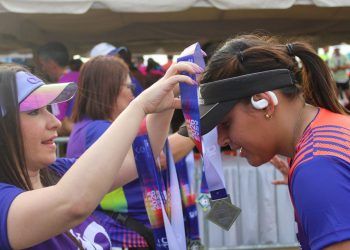 Más de 1.300 corredores participaron en carrera 10K de Cobeca