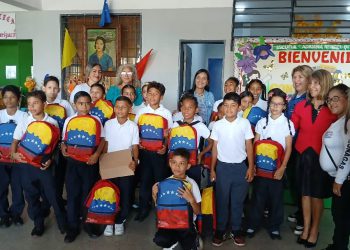 CDCE Monagas garantiza el derecho a la educación con entrega masiva de uniformes y kits escolares en la parroquia Altos de los Godos