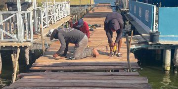 Rehabilitación de caminerías en Palafitos de Santa Rosa de Agua alcanza 40% de avance