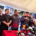Alcalde Di Martino entrega ayudas a comerciantes afectados por incendio en “Callejón de los Pobres”