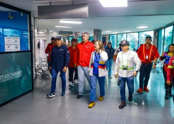 Ministra Jacqueline Farías inspeccionó trabajos de reacondicionamiento del Aeropuerto La Chinita en Maracaibo