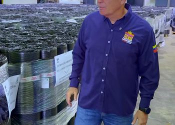 Alcaldía de Maracaibo recibió mantos de rollo asfáltico para impermeabilizar viviendas