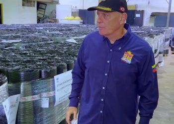 Alcaldía de Maracaibo recibió mantos de rollo asfáltico para impermeabilizar viviendas