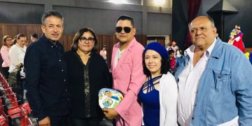 Maestro Romer Botini: Icono del Arte en Movimiento en Venezuela