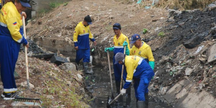 Más conciencia ciudadana pide la Alcaldía de Maracaibo para mantener limpias las cañadas