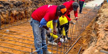 Gobernador Caldera continúa rehabilitación de la carretera vía La Concepción en la parroquia San Isidro
